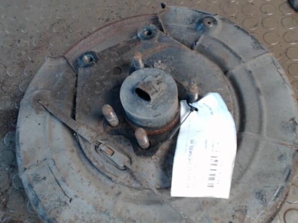 Foto: ACHSSCHENKEL HINTEN LINKS eines Opel Vectra 2.0 Caravan S