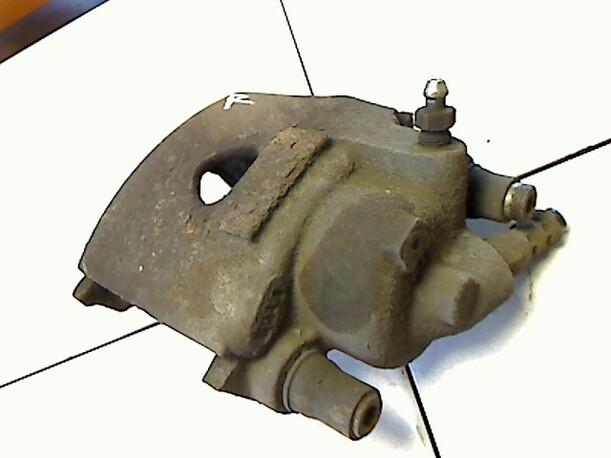 Foto: BREMSSATTEL VORN RECHTS eines VW Golf S