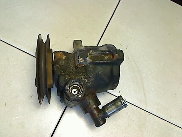 Foto: LENKGETRIEBEPUMPE eines VW Passat Variant 1.8 S