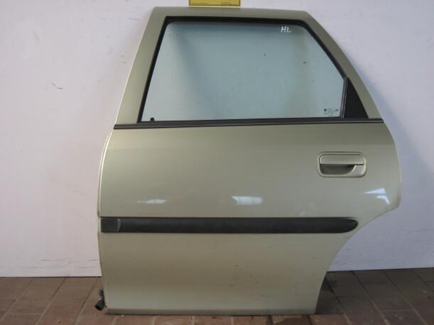 Foto: TÜR HINTEN LINKS eines Opel Vectra 1.8 Caravan S