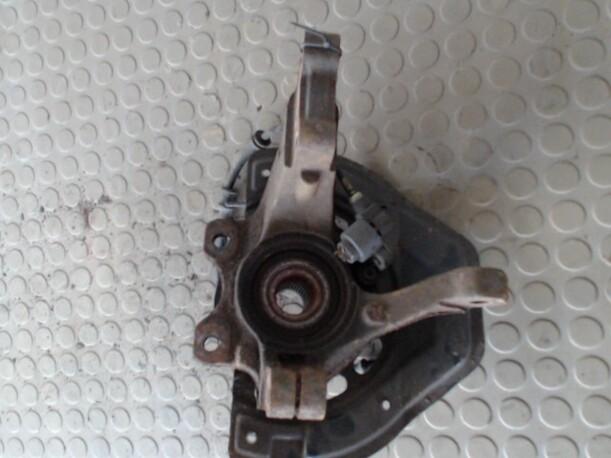 Foto: ACHSSCHENKEL VORN RECHTS eines Opel Vectra 1.8 Caravan CD