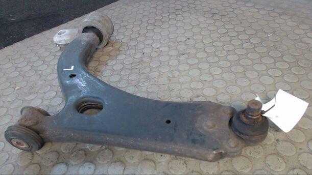 Foto: QUERLENKER VORN LINKS eines Ford Fiesta 1.4 S