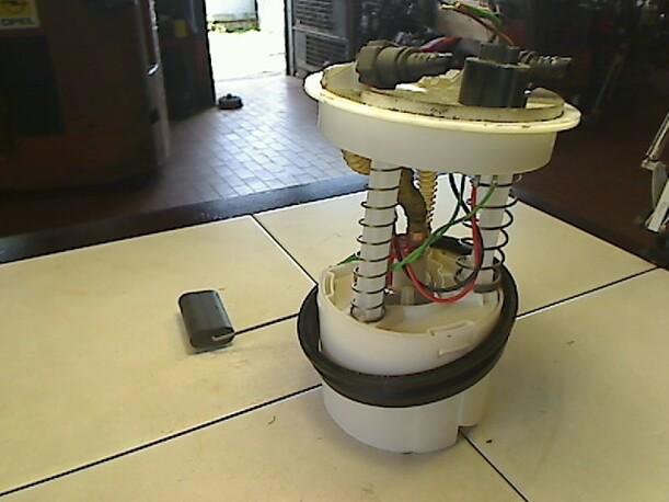 Foto: KRAFTSTOFFPUMPE eines Ford Fiesta 1.4 S