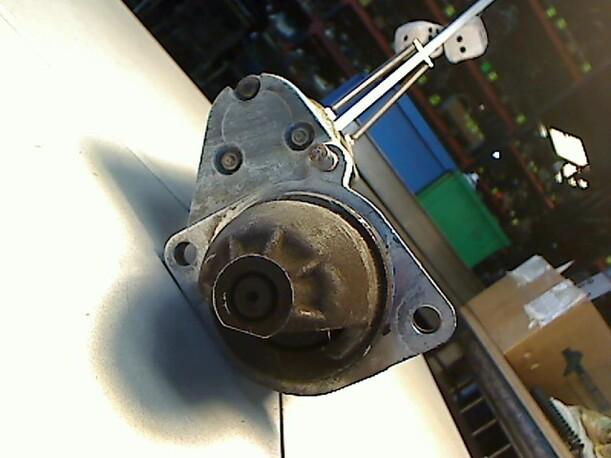 Foto: ANLASSER / STARTER eines BMW 316i S