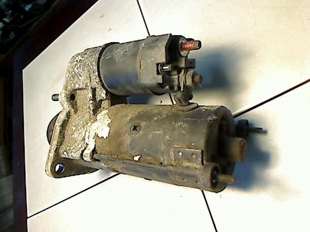 Foto: ANLASSER / STARTER eines BMW 316i S
