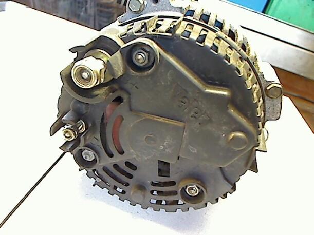 Foto: LICHTMASCHINE eines Peugeot 306 S
