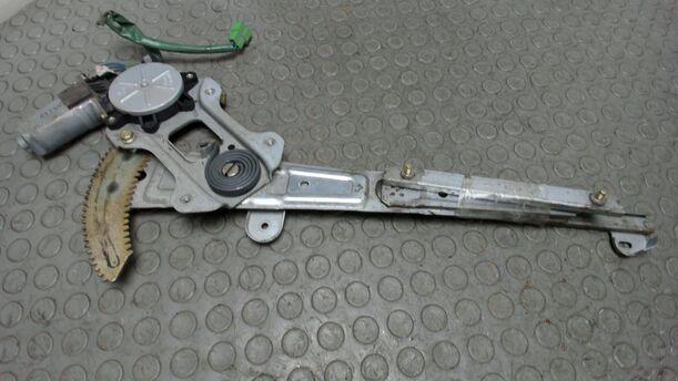 Foto: FENSTERHEBER ELEKTRISCH VORN LINKS eines Subaru Outback H6-3.0