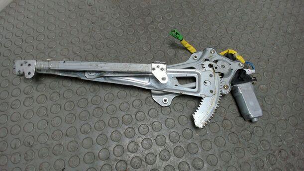 Foto: FENSTERHEBER ELEKTRISCH HINTEN LINKS eines Subaru Outback H6-3.0