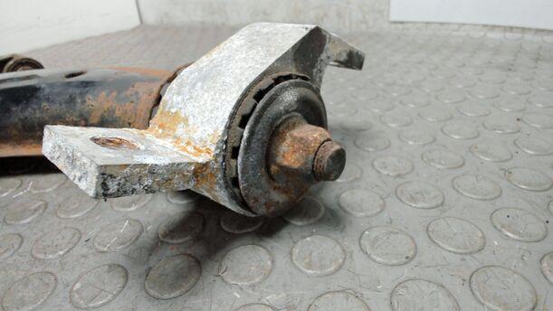 Foto: QUERLENKER VORN LINKS eines Subaru Outback H6-3.0
