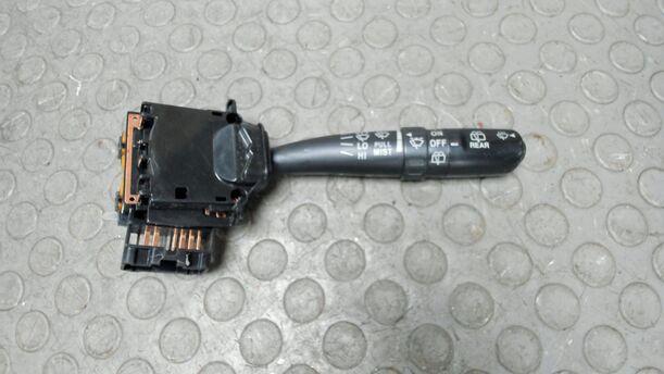 Foto: SCHEIBENWISCHERSCHALTER R eines Subaru Outback H6-3.0