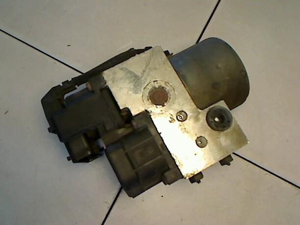 Foto: HAUPTBREMSAGGREGAT ABS eines Citroen Xsara Coupe 1.9 D