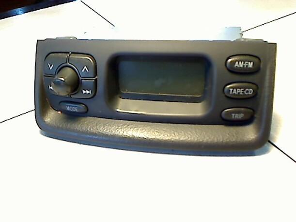 Foto: DISPLAY eines Toyota Yaris 1.0