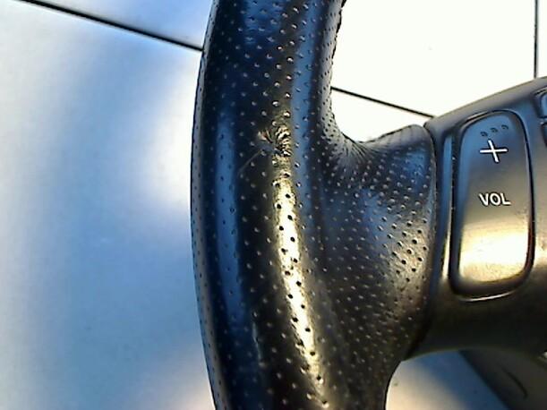 Foto: LEDERLENKRAD eines Mazda 6 Sport 2.0 CD