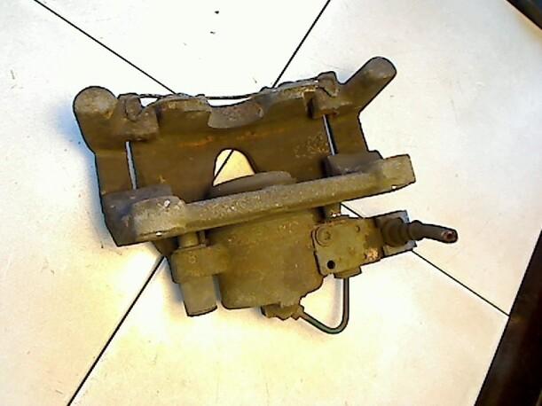 Foto: BREMSSATTEL VORN LINKS eines Renault Grand Espace 3.0 dCi S