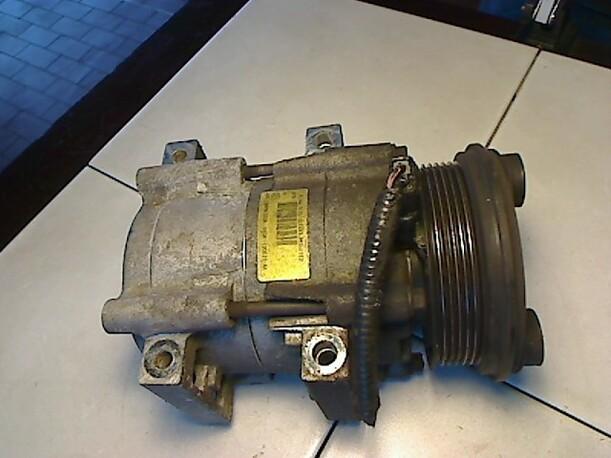 Foto: KOMPRESSOR KLIMAANLAGE eines Ford Scorpio S