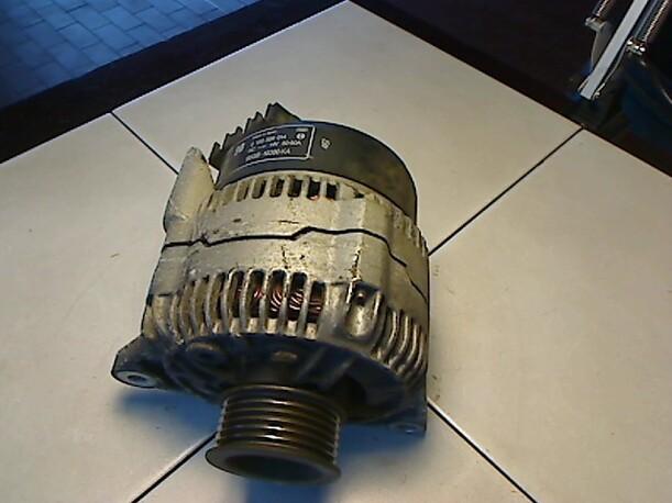 Foto: LICHTMASCHINE BOSCH eines Ford Scorpio S