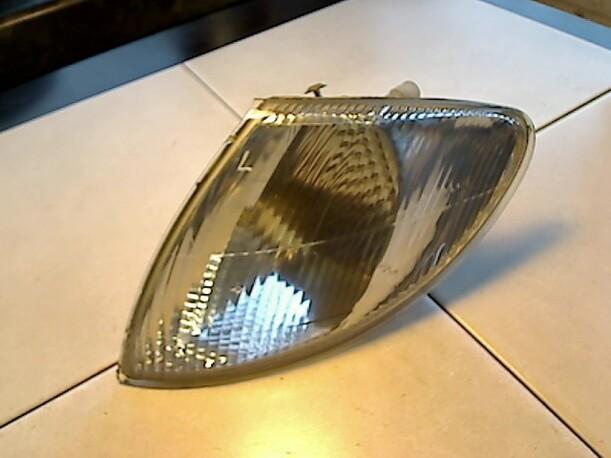 Foto: BLINKER / BLINKLEUCHTE LINKS eines Renault Megane Scenic 1.6e S