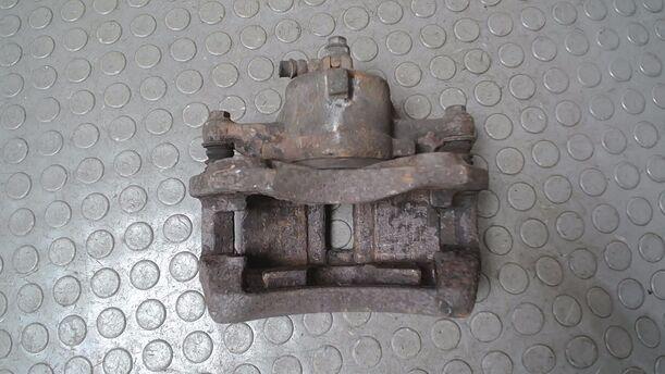 Foto: BREMSSATTEL VORN LINKS eines Nissan Primera S