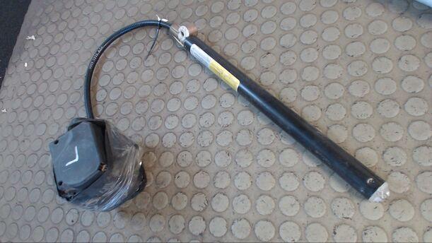 Foto: SICHERHEITSGURT VORNE LINKS (2/3-TÜRER) eines VW Golf 1.6