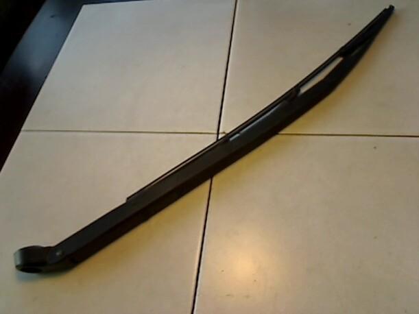 Foto: SCHEIBENWISCHERARM HINTEN eines Fiat Brava 80 16V