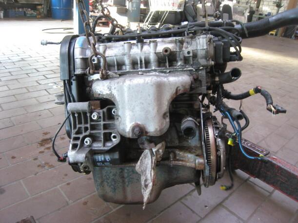 Foto: MOTOR 182B2000 eines Fiat Brava 80 16V