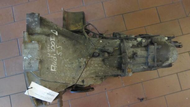 Foto: SCHALTGETRIEBE 5-GANG eines AUDI AUDI 100 5S