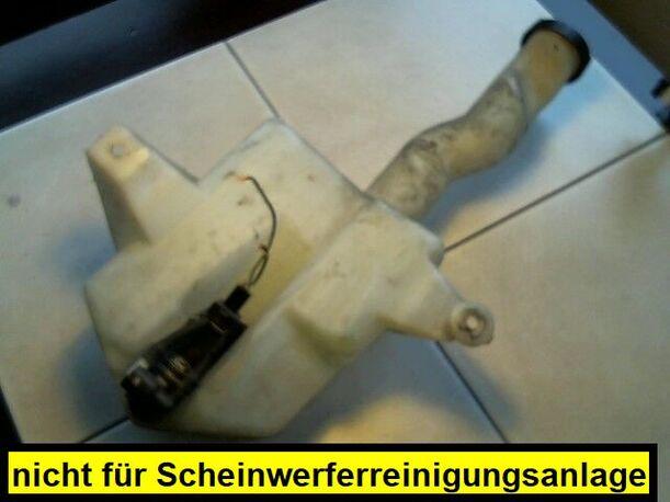 Foto: SCHEIBENWASCHBEHÄLTER eines Ford Mondeo 1.8 Turnier