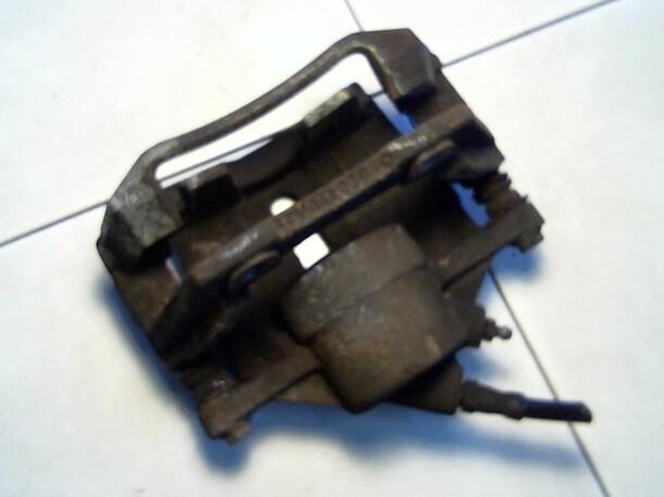 Foto: BREMSSATTEL VORN LINKS eines Ford Mondeo 1.8 Turnier