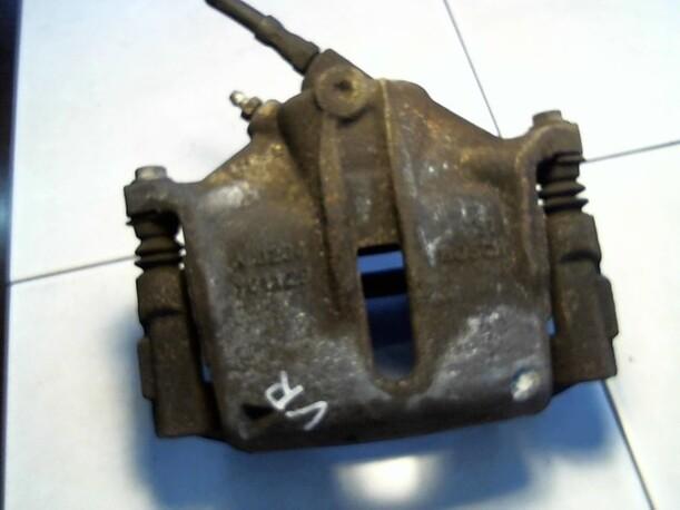 Foto: BREMSSATTEL VORN RECHTS eines Ford Mondeo 1.8 Turnier