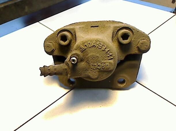 Foto: BREMSSATTEL VORN LINKS eines Renault Megane 1.4