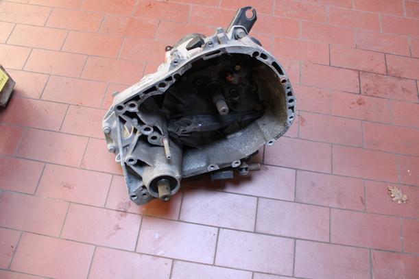 Foto: SCHALTGETRIEBE 5-GANG JB1946 eines Renault Megane 1.4