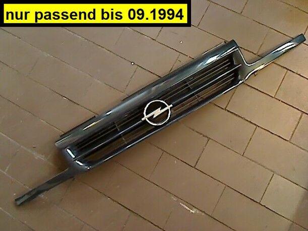 Foto: KÜHLERGRILL eines Opel Astra