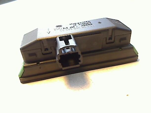 Foto: REGENSENSOR eines Peugeot 206 75
