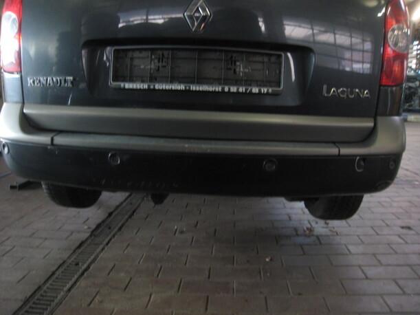 Foto: STOßSTANGE / STOSSFÄNGER HINTEN eines Renault Laguna Grandtour 1.8