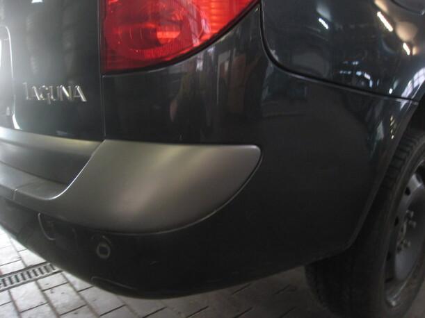 Foto: STOßSTANGE / STOSSFÄNGER HINTEN eines Renault Laguna Grandtour 1.8