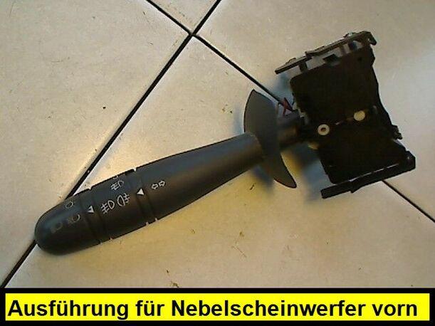 Foto: BLINKSCHALTER/KOMBISCHALTER L eines Renault Laguna Grandtour 1.8