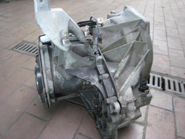 Foto: SCHALTGETRIEBE 5-GANG eines Ford Focus