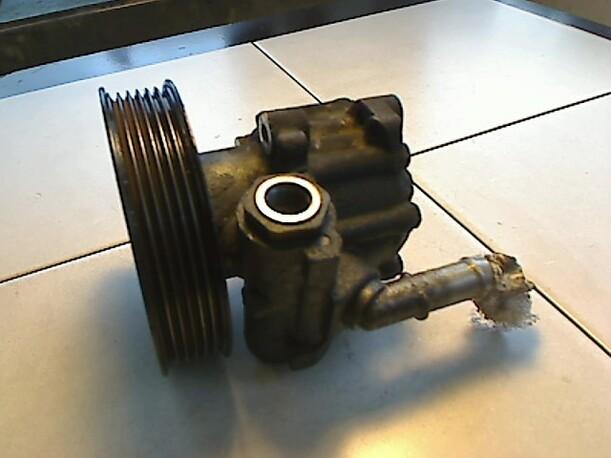 Foto: LENKGETRIEBEPUMPE eines Audi A3 1.6