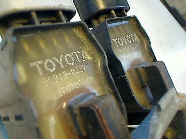 Foto: ZÜNDSPULE eines Toyota Corolla 1.4