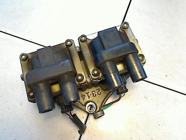 Foto: ZÜNDSPULE eines Fiat Punto 60