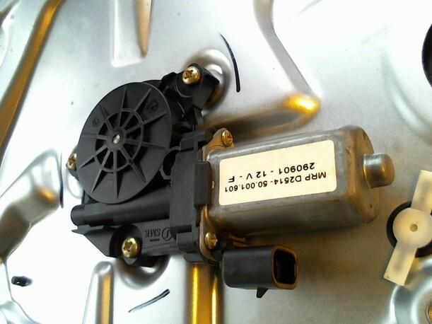 Foto: FENSTERHEBER ELEKTR. VORN RECHTS (2/3-TÜRER) eines Fiat Stilo 2.4 20V