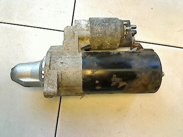 Foto: ANLASSER / STARTER BOSCH eines Mercedes-Benz E 320 T