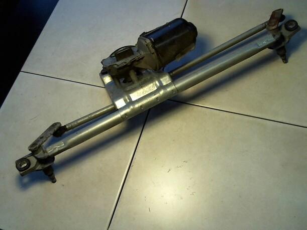 Foto: SCHEIBENWISCHERMOTOR VORN eines Opel Corsa 12V