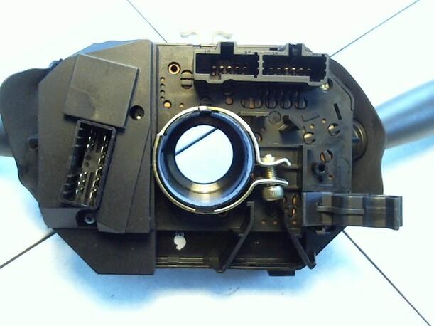 Foto: KOMBISCHALTER eines Fiat Punto 1.2