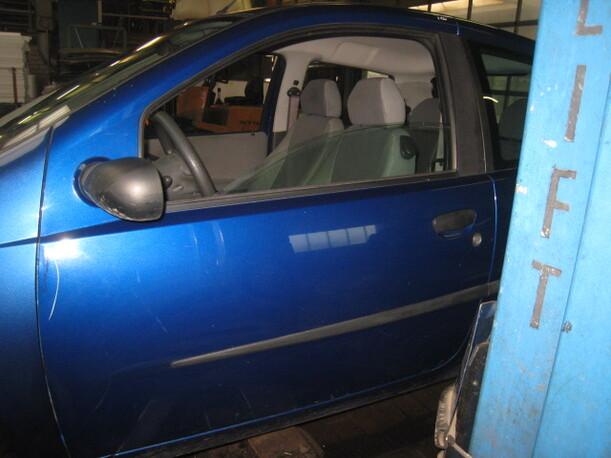Foto: TÜR VORNE LINKS (2/3-Türer) eines Fiat Punto 1.2