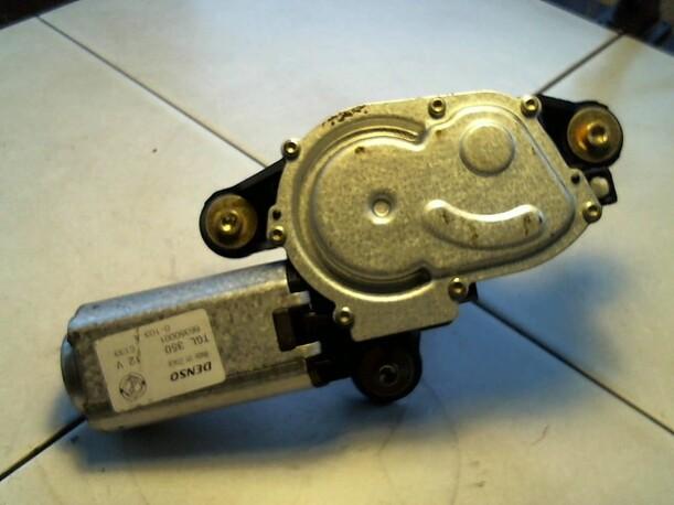 Foto: SCHEIBENWISCHERMOTOR HINTEN eines Fiat Punto 1.2