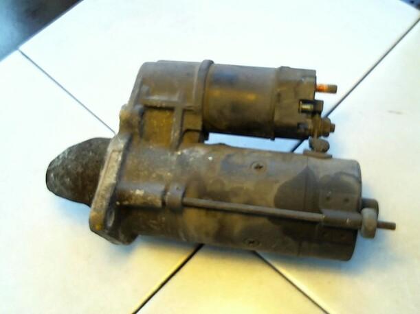 Foto: ANLASSER / STARTER eines BMW 316i touring