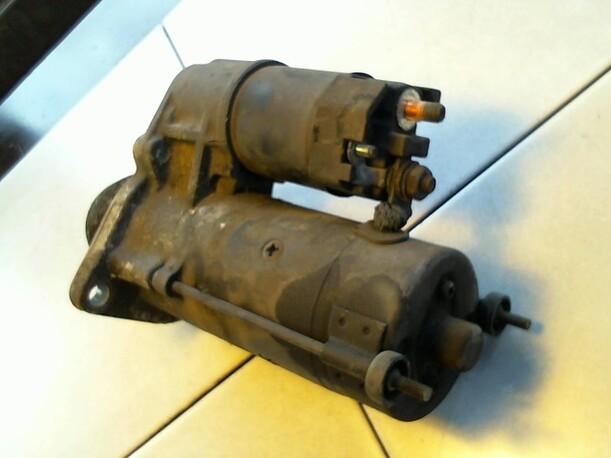 Foto: ANLASSER / STARTER eines BMW 316i touring