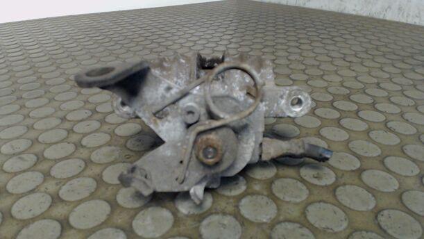 Foto: BREMSSATTEL HINTEN RECHTS (ZUBEHÖR) eines Alfa Romeo 156 Sportwagon 1.6 Twin Spark