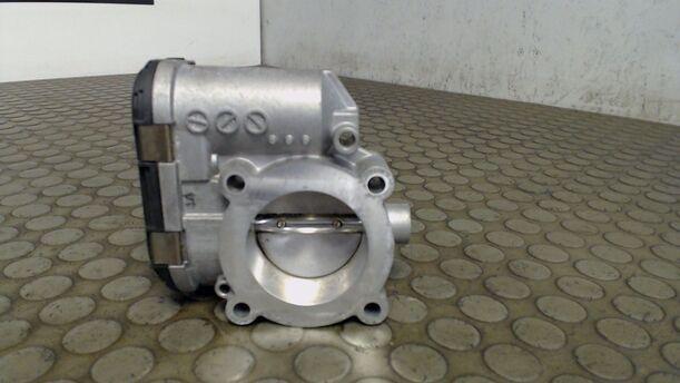 Foto: DROSSELKLAPPENSTUTZEN BOSCH eines Alfa Romeo 156 Sportwagon 1.6 Twin Spark